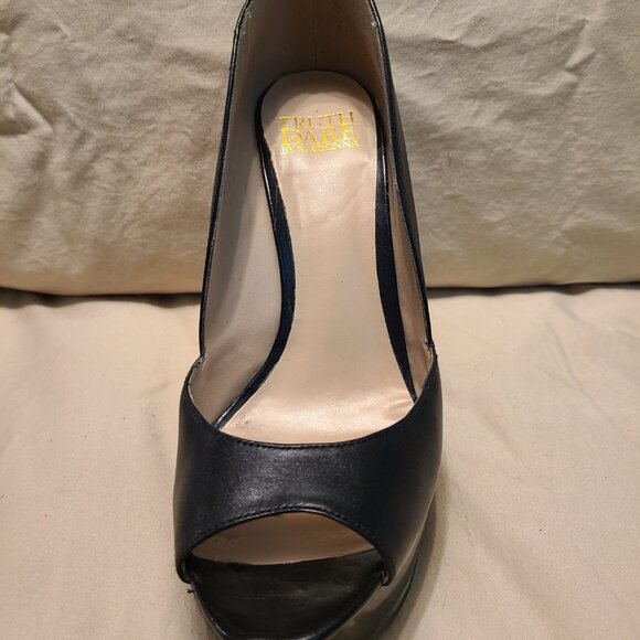 Unique and Sexy Platforms - Truth or Dare by Madonna - Picture 3 of 4